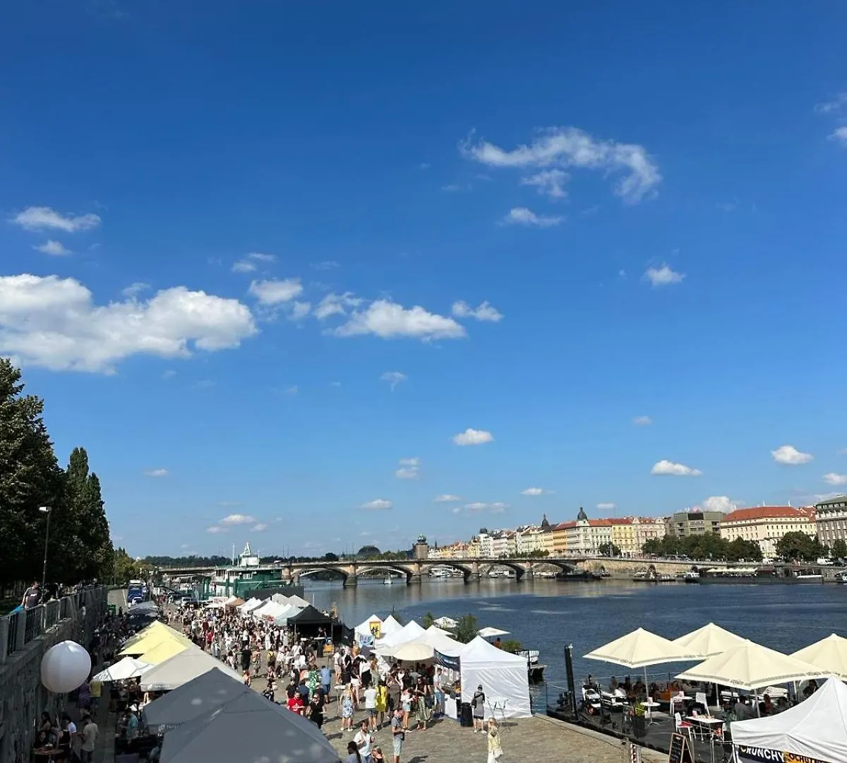 River View Apartment Manes Prague